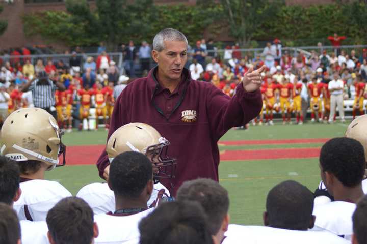 Westchester County Teams Advance In Football Playoffs