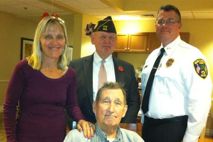 Veterans Honored In Ceremony At Stamford Senior Facility