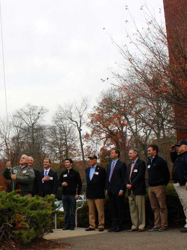 Darien Commemorates Veterans Day With Ceremony, Prayers