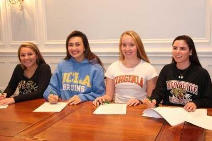 4 Athletes At Greenwich's Convent Of Sacred Heart Make College Commitments
