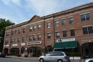 Farr Will Discuss Bedford Playhouse Plan At Gathering