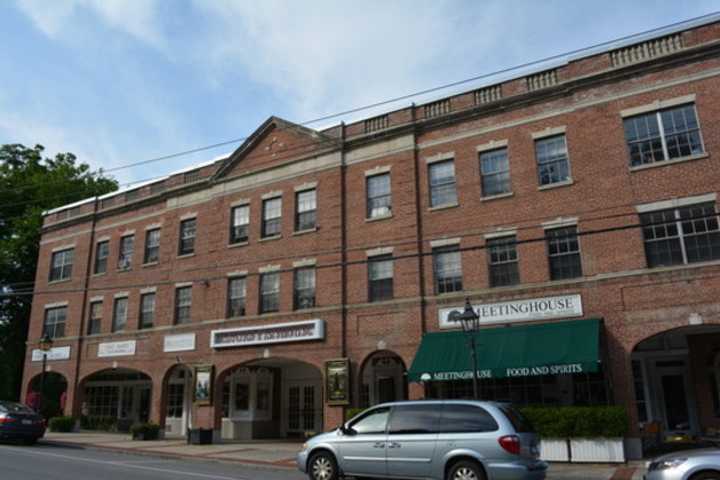 Farr Will Discuss Bedford Playhouse Plan At Gathering