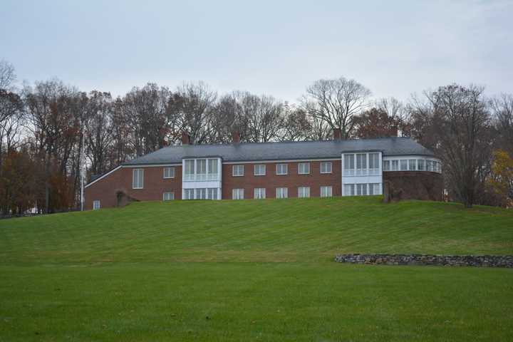 Ex-North Salem Supervisor's Estate Is Up For Auction