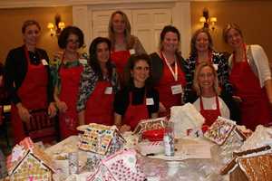 Stamford's The Center Hosts Gingerbread House Fundraiser