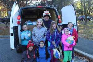 Holmes Elementary Students Donate Turkeys To Food Bank