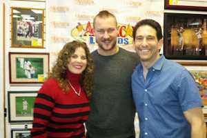 New York Ranger Klein A Hit At Scarsdale Appearance