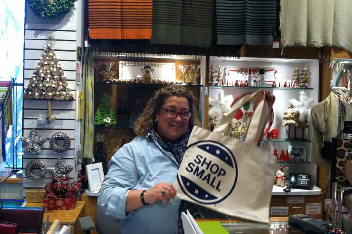 Greenwich Celebrates Small Business Saturday With Deals, Discounts