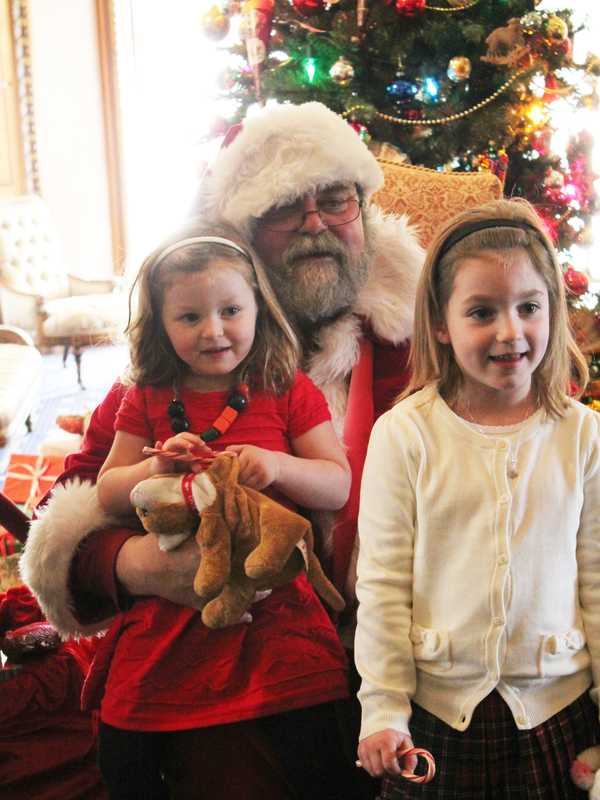 Norwalks Lockwood-Mathews Mansion Celebrates With Holiday Open House