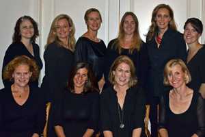 Darien Library Hosts Acabella Holiday Concert