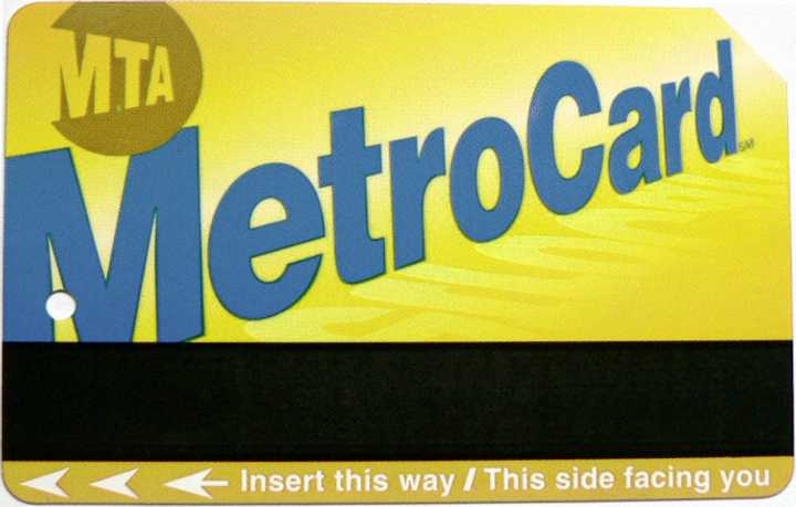 Metro-North commuters who use the mail and ride program experienced problems with their MetroCards on Monday. 