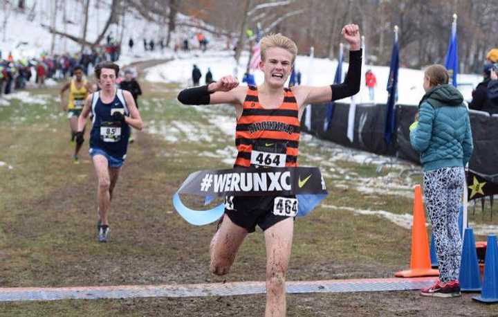 Ridgefield&#x27;s Austin Gilbert won the Nike Cross Nationals Northeast championship Saturday.