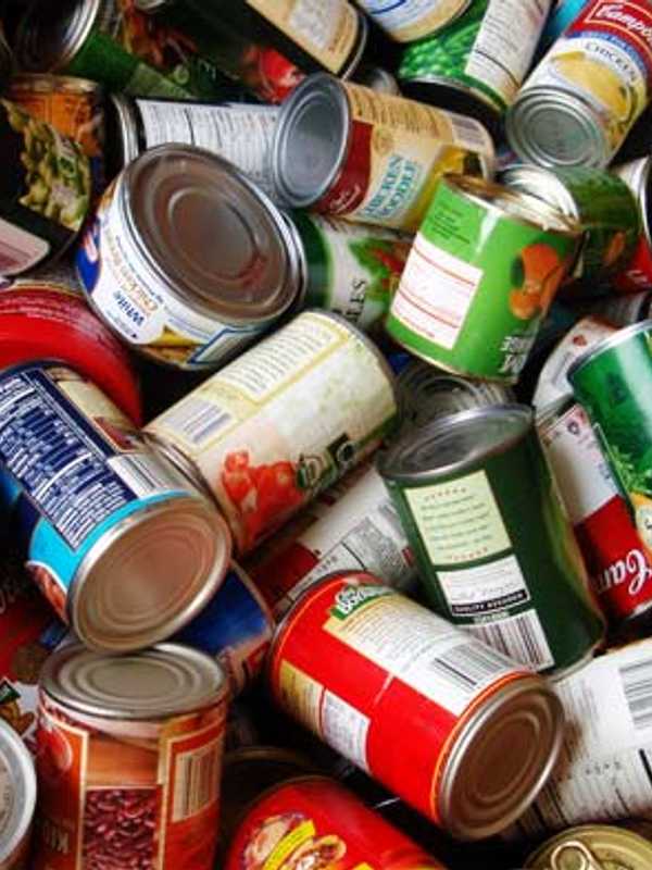 Trumbull Food Pantry Needs Donations