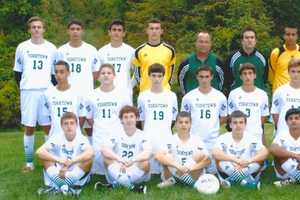 Yorktown Soccer Celebrates Cinderella Season 