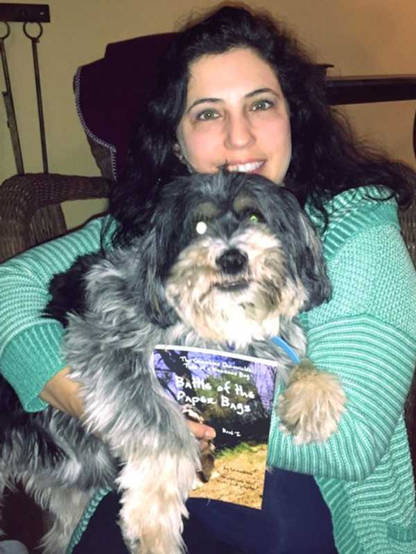 Briarcliff Resident Writes Book About Rescue Dog