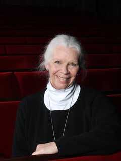 Critics Circle Honors Weston Woman For Work At Westport Country Playhouse