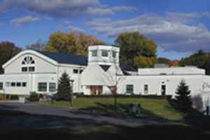 Conservative Synagogue Of Westport Hosts Family Hanukkah Concert