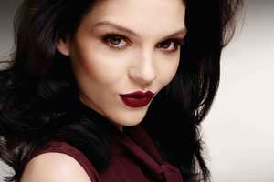 Nordstrom's White Plains Beauty Experts Offer Holiday Makeup Tips