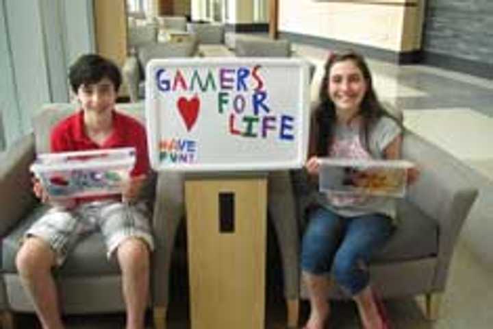 Redding Siblings Donate Game Consoles, Toys To Danbury Hospital