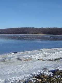 Man Killed After Motorboat Capsizes In Candlewood Lake