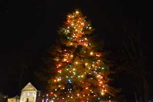 Holiday Season Under Way In Bedford