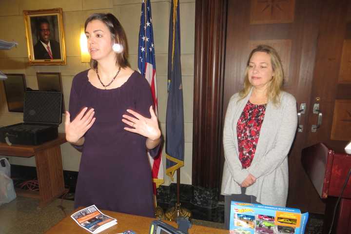 County Legislators Move To Ban Toxic Toys, Children's Clothing, Jewelry