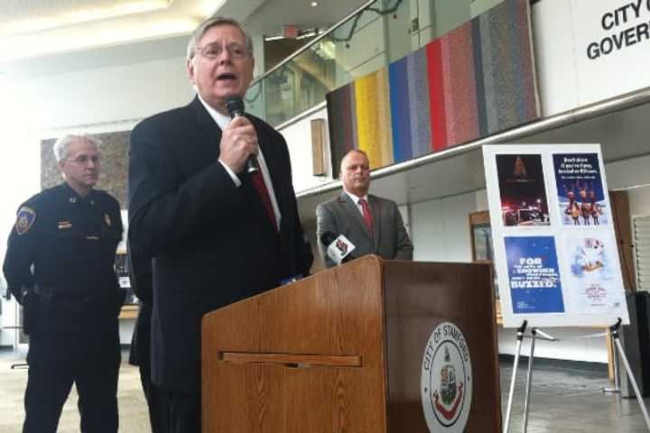 Stamford Urges Motorists Not To Mix Drinking & Driving During Holidays