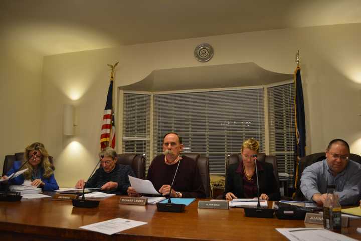 Pound Ridge OKs Foreclosure Proceedings For Unpaid Property Taxes