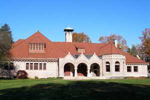 Southport's Pequot Library Hosts Early Literacy, Play Groups In January