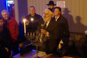Stew Leonard's Marks Hanukkah With Menorah Lighting