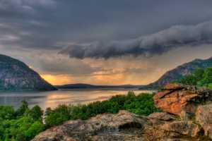 Cold Spring's Little Stony Point Offers Picture-Perfect Views