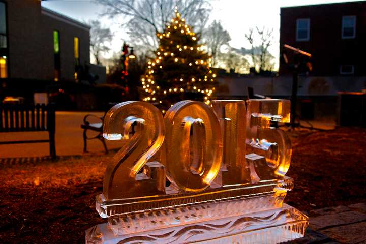 Danbury Welcomes 2015 With 25th First Night Celebration 