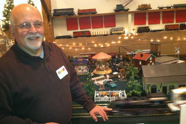 Model Trains Entrance Young And Old At Wilton Exhibit