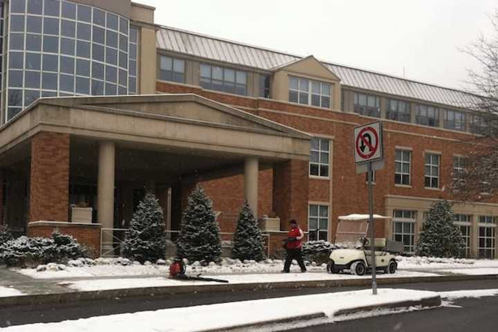Greenwich Sees Snow As Big Chill Settles In