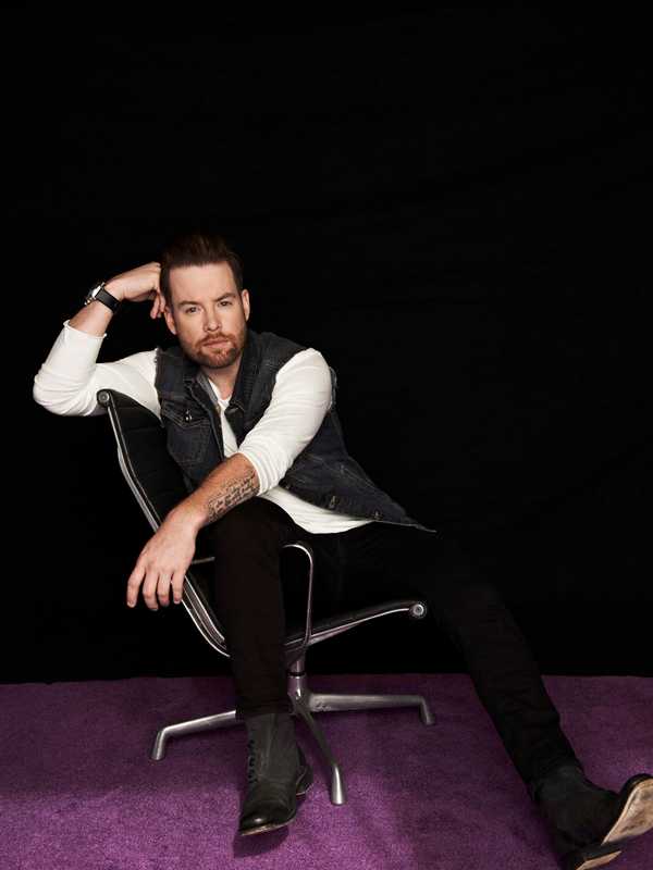 'Idol' Winner David Cook Performs At The Ridgefield Playhouse 
