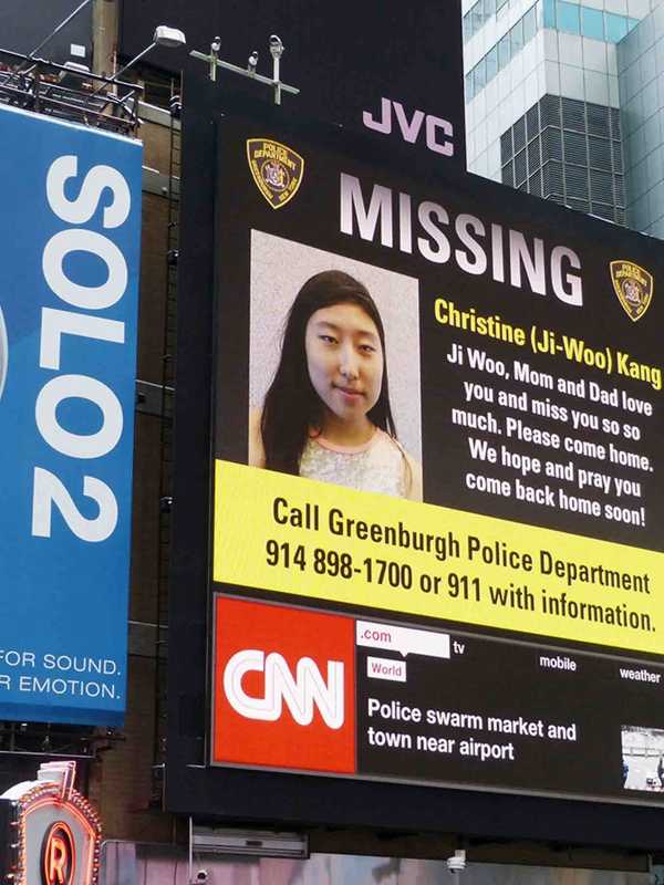 Volunteers Search For Missing Edgemont Teen At Grand Central Station