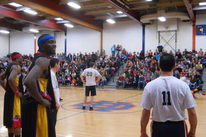Harlem Wizards, Chappaqua Teachers Battle It Out For Charity