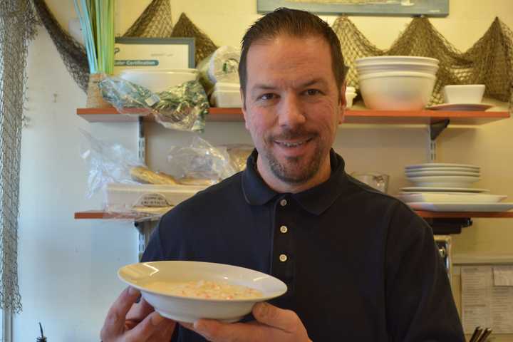 Armonk Eateries Offer Warm Foods Amid Cold Weather