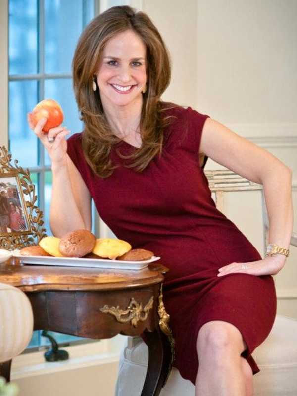 Armonk Woman Publishes Skinny Jeans Diet Book 