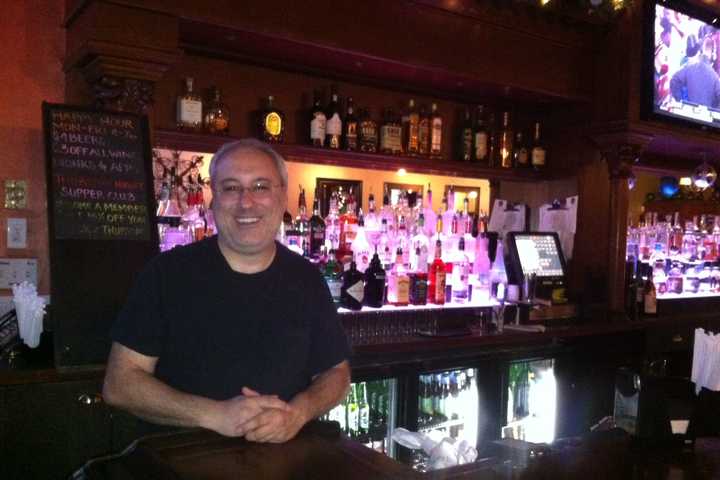 Mount Kisco's MTK Tavern Teams With The Peak To Highlight Local Talent