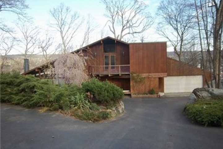 Open Houses In Pleasantville This Weekend