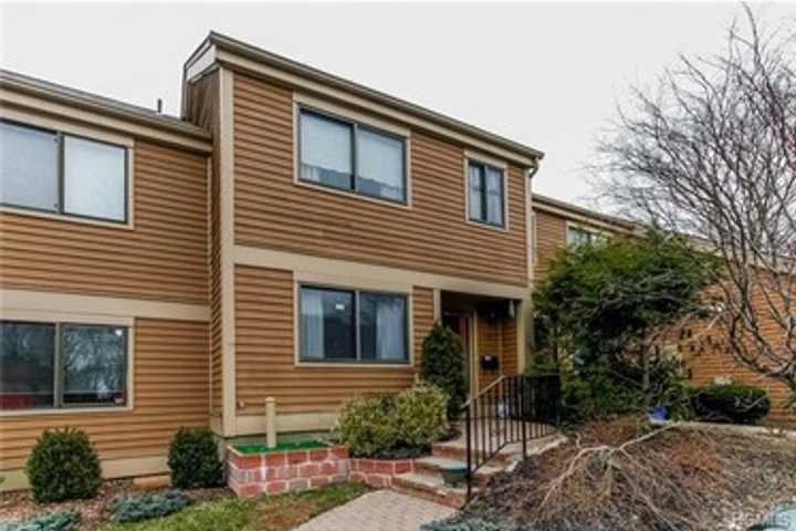 Open Houses In And Near Port Chester This Weekend