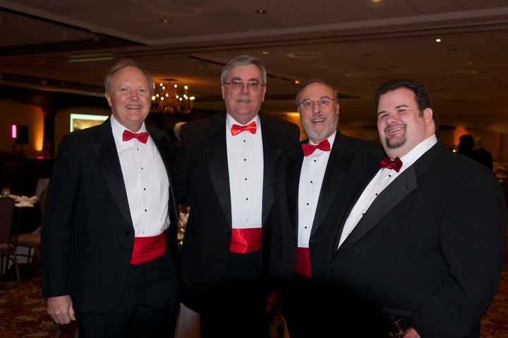Hat City Ball Celebrates Danbury, Raises Funds For Museum