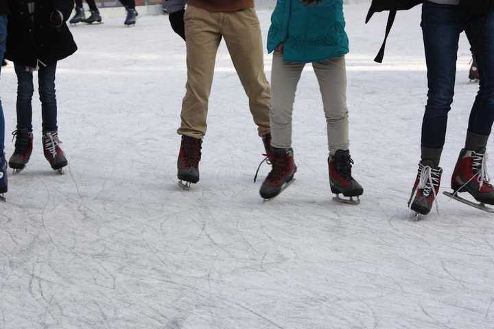 Eastchester Public Schools Hold Ice Skating Party In Tuckahoe