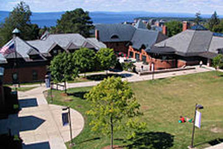 Wilton Resident To Spend Spring Semester In Ireland