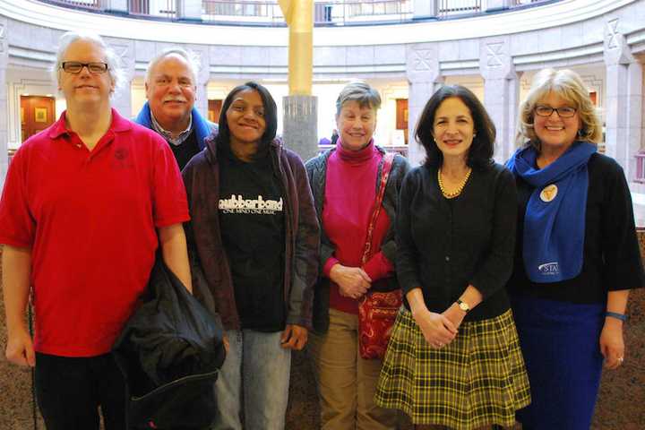 Lavielle Meets With Advocates For People With Developmental Disabilities