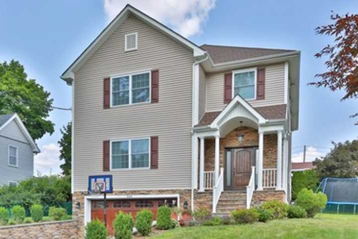 Open Houses In Mount Pleasant This Weekend