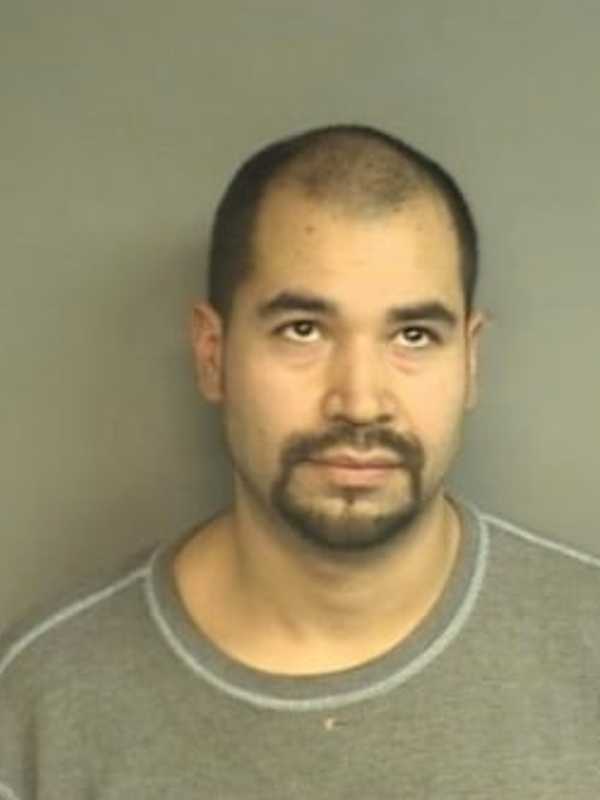 Stamford Police Arrest Armed Man After Tense Standoff At Pizza Place