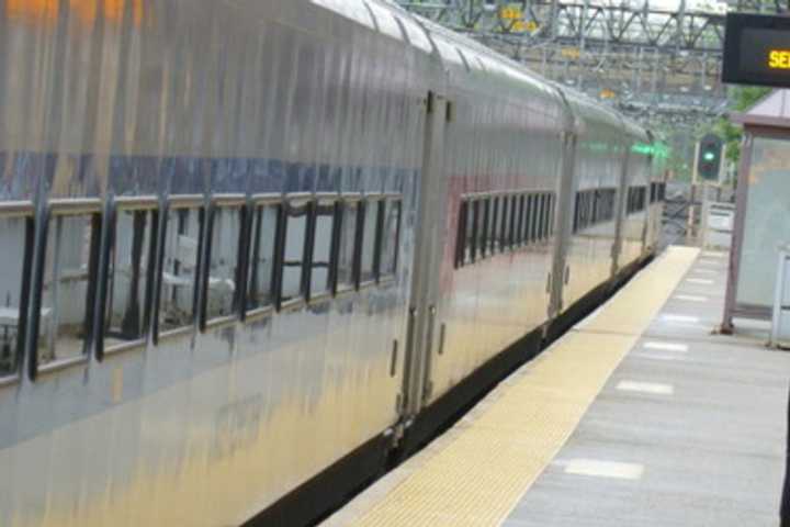 Thruway, Metro-North May Shut Down Before Monday Evening Commute