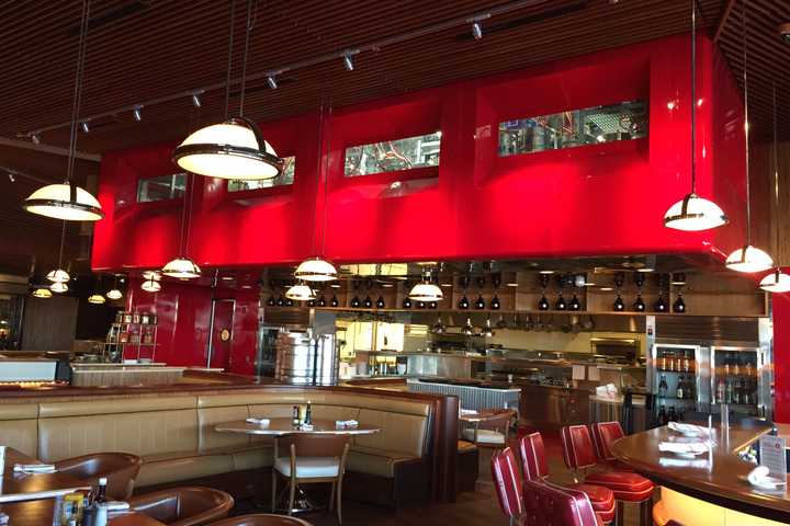 Yonkers' Empire City Casino Offers 'Super' Options For Sunday's Game