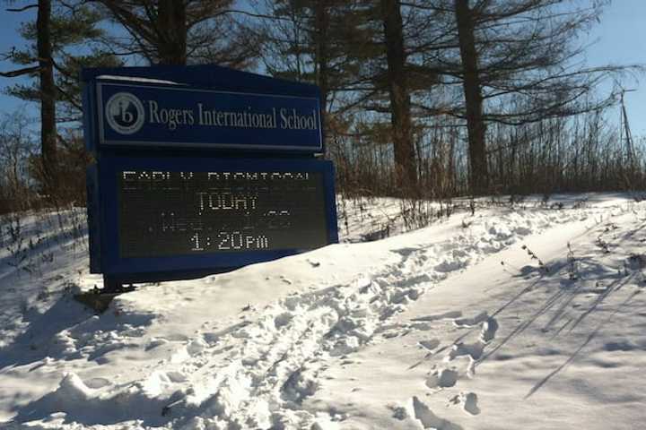 Alarm Sends Stamford School Into Lockdown; Cops Call It False Alarm